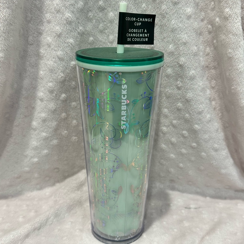 Starbucks 2022 Holiday Mint Winter Woodland Color Change